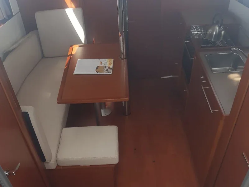 Yacht BENETEAU Oceanis 38.1 - Matilde - Foto 1