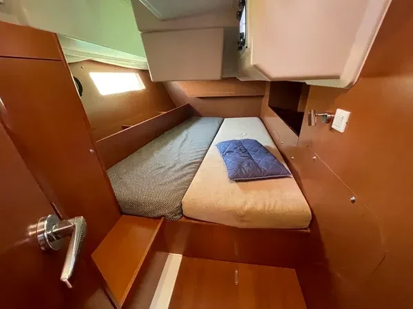 Yacht BENETEAU Oceanis 41.1 - Black Lion - Foto 1