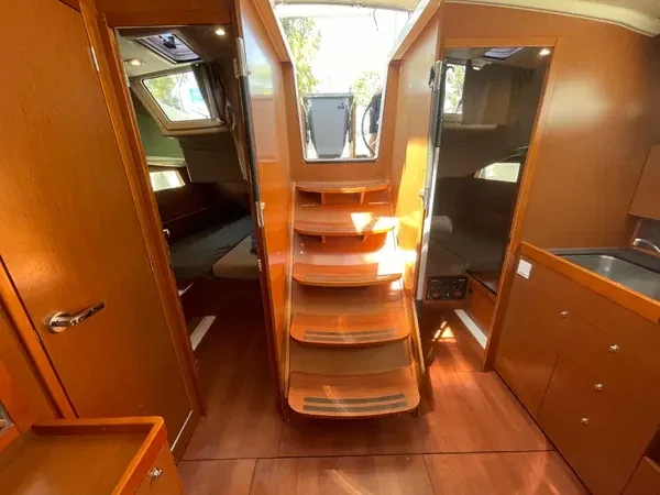 Yacht BENETEAU Oceanis 41.1 - Black Lion - Foto 1