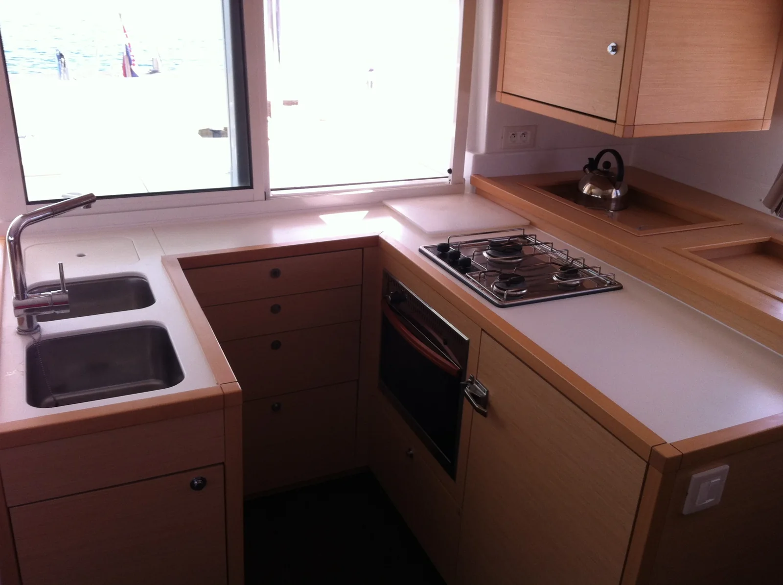 Yacht LAGOON 450 - Bevanda - Foto 1