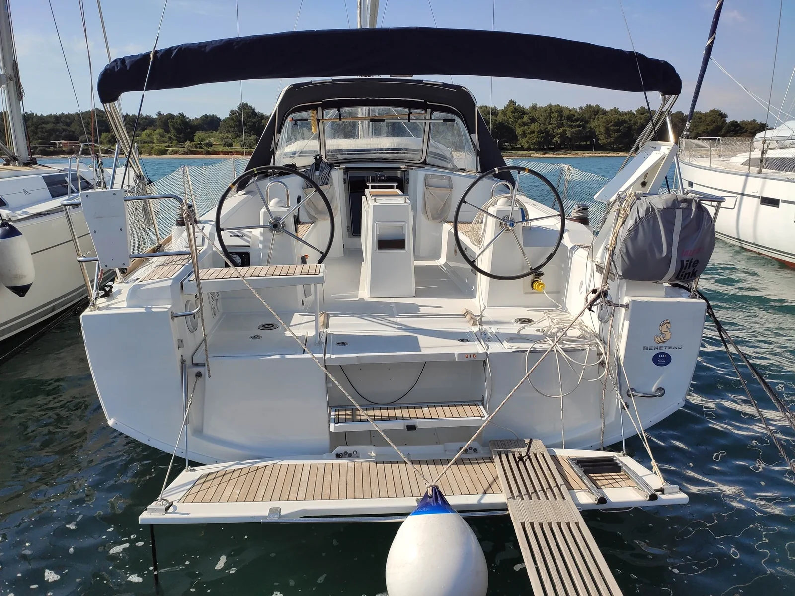 Yacht BENETEAU Oceanis 38.1 - Citrea - Foto 1