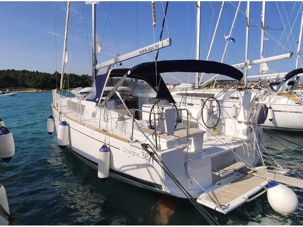 Yacht BENETEAU Oceanis 38.1 - Citrea - Foto 1