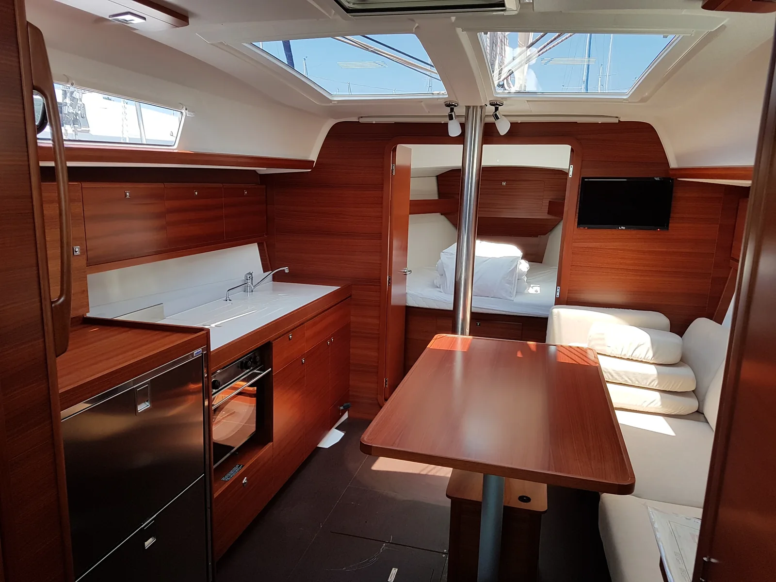 Yacht DUFOUR 382 Grand Large - Fortuna - Foto 1