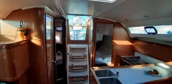 Yacht BENETEAU Oceanis 37 - Maria - Foto 1