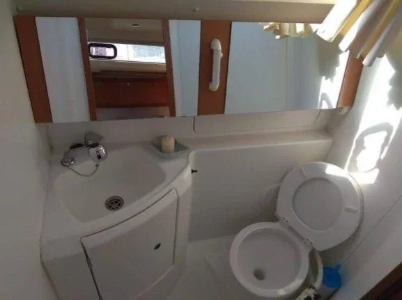 Yacht BENETEAU Oceanis 37 - Maria - Foto 1