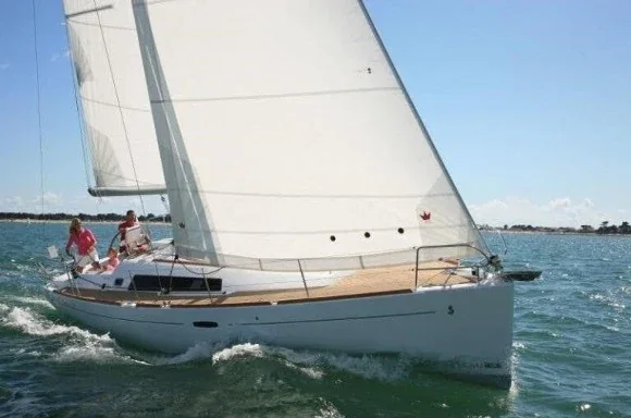 Yacht BENETEAU Oceanis 37 - Maria - Foto 1