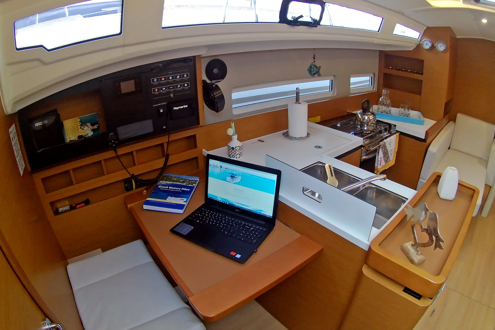 Yacht JEANNEAU Sun Odyssey 410 - Evelina - Foto 1