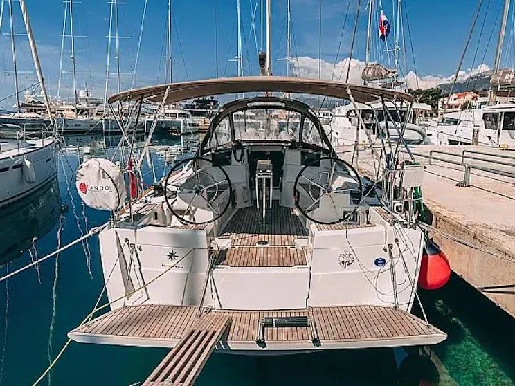 Yacht JEANNEAU Sun Odyssey 389 - Vacskamati - Foto 1