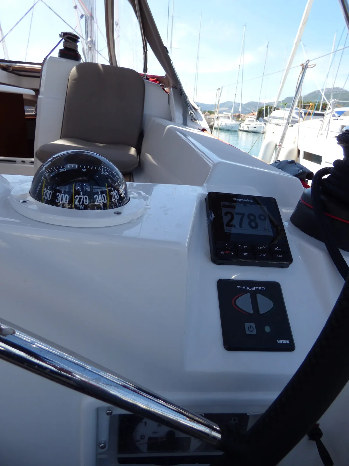 Yacht JEANNEAU Sun Odyssey 389 - Vacskamati - Foto 1