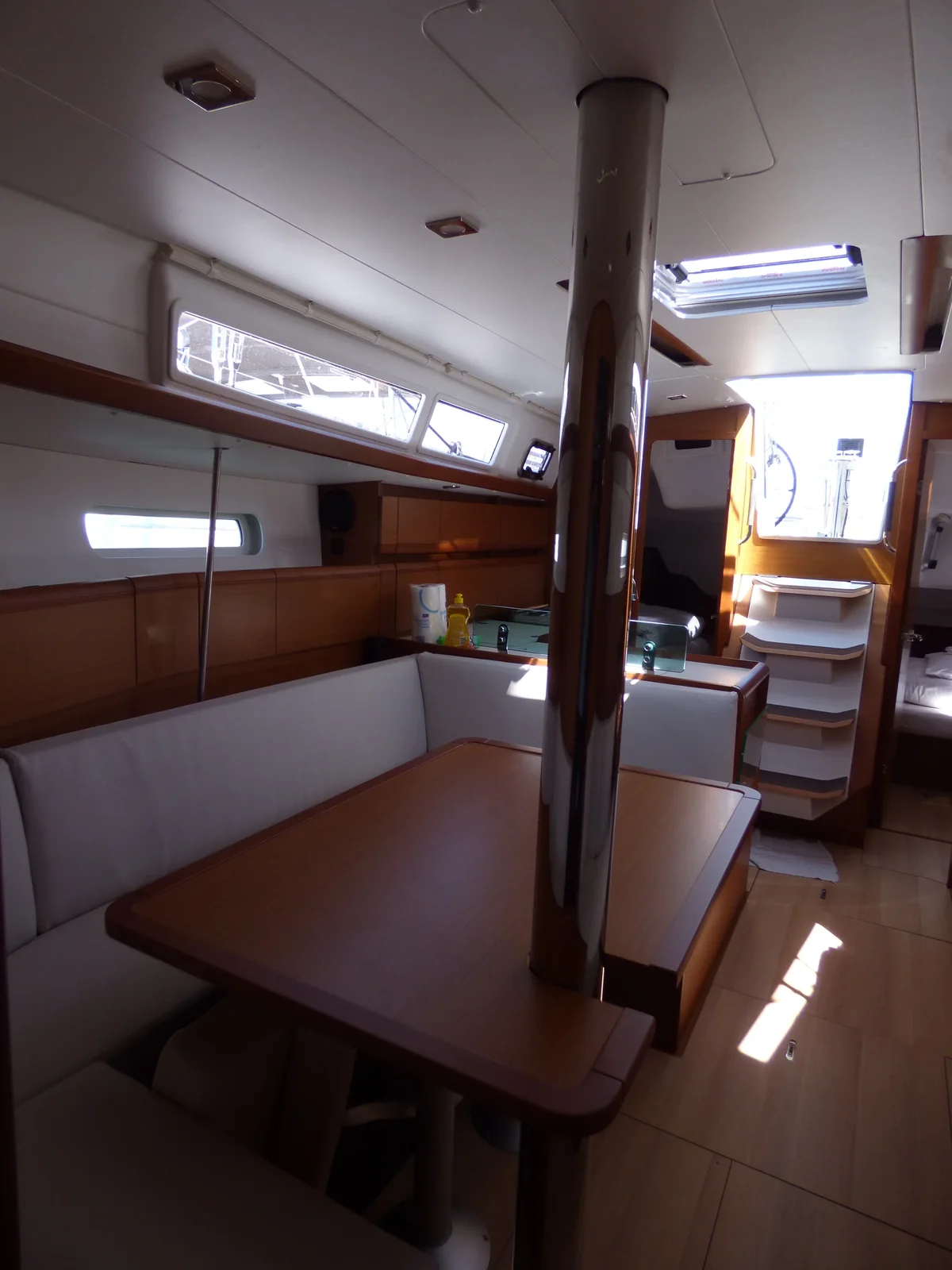 Yacht JEANNEAU Sun Odyssey 389 - Vacskamati - Foto 1
