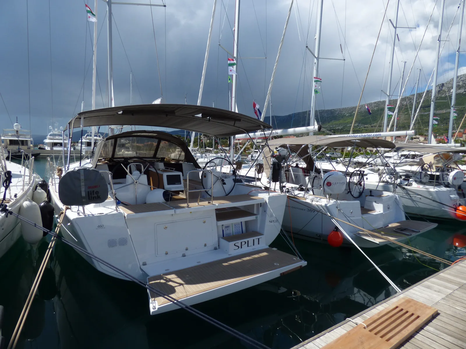 Yacht JEANNEAU Sun Odyssey 389 - Vacskamati - Foto 1