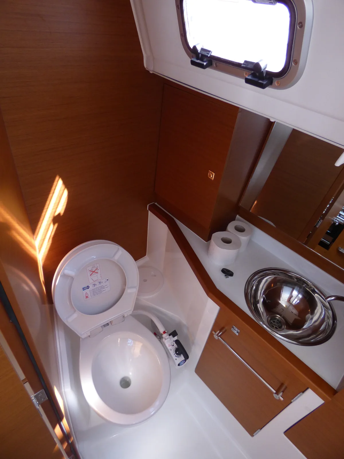 Yacht JEANNEAU Sun Odyssey 389 - Vacskamati - Foto 1