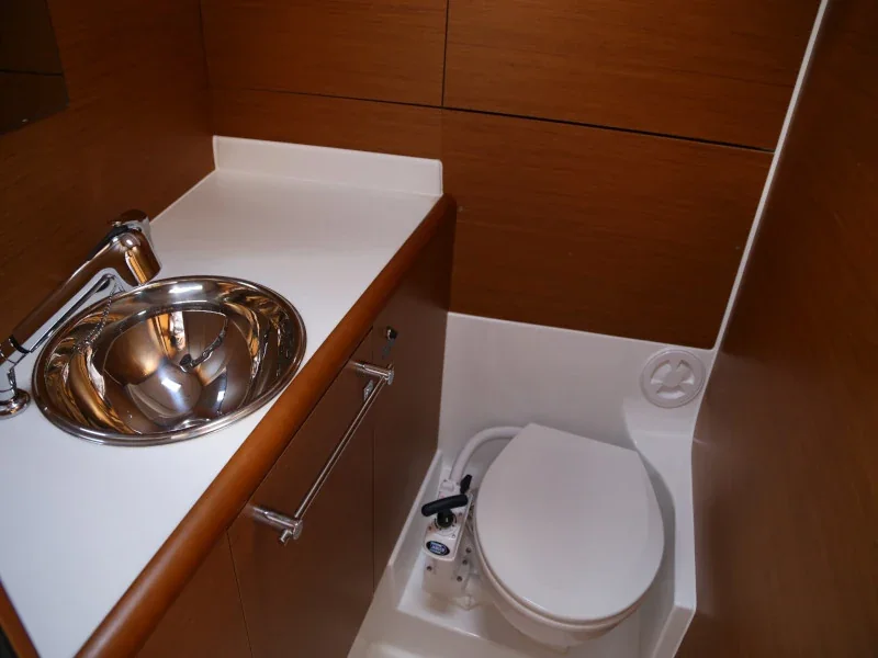 Yacht JEANNEAU Sun Odyssey 419 - Kandur II - Foto 1