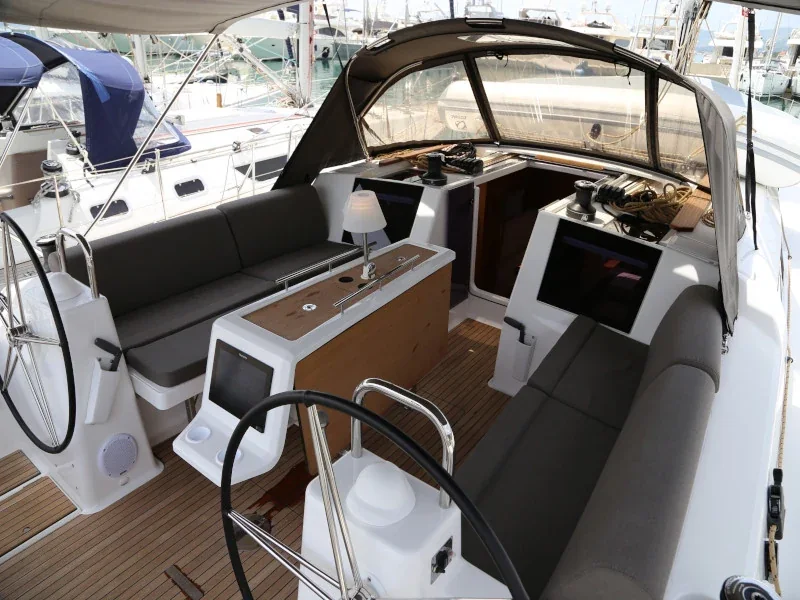 Yacht DUFOUR 460 Grand Large - Sea Hawk - Foto 1