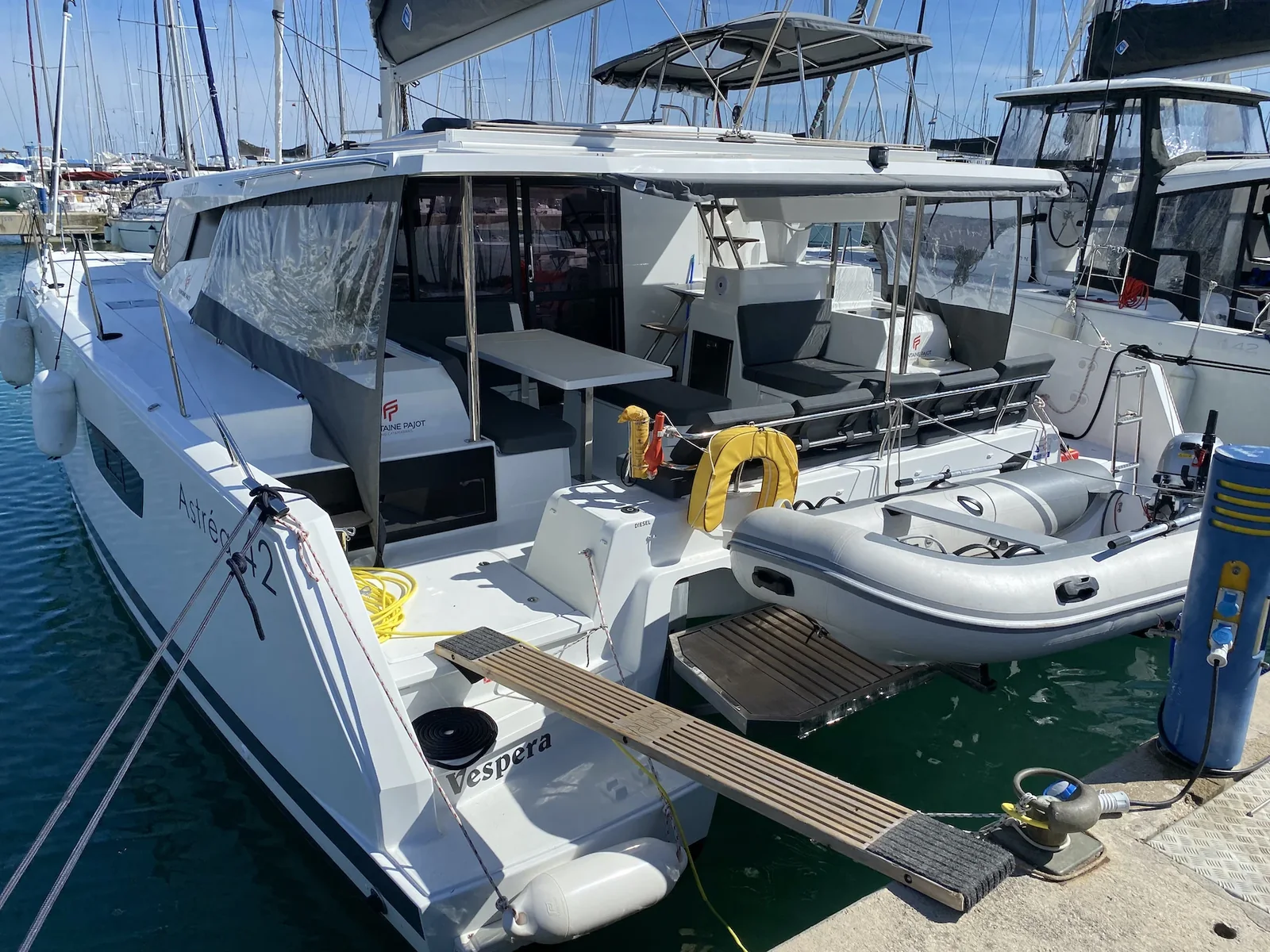 Yacht FOUNTAINE PAJOT Astrea 42 - Vespera - Foto 1