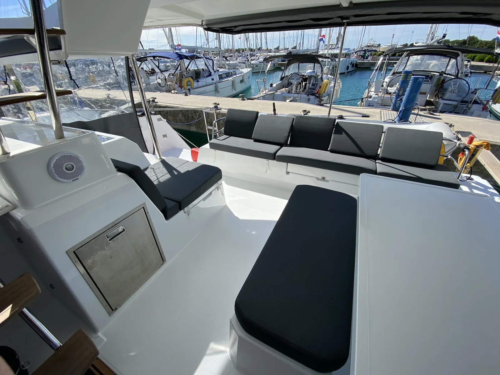 Yacht FOUNTAINE PAJOT Astrea 42 - Vespera - Foto 1