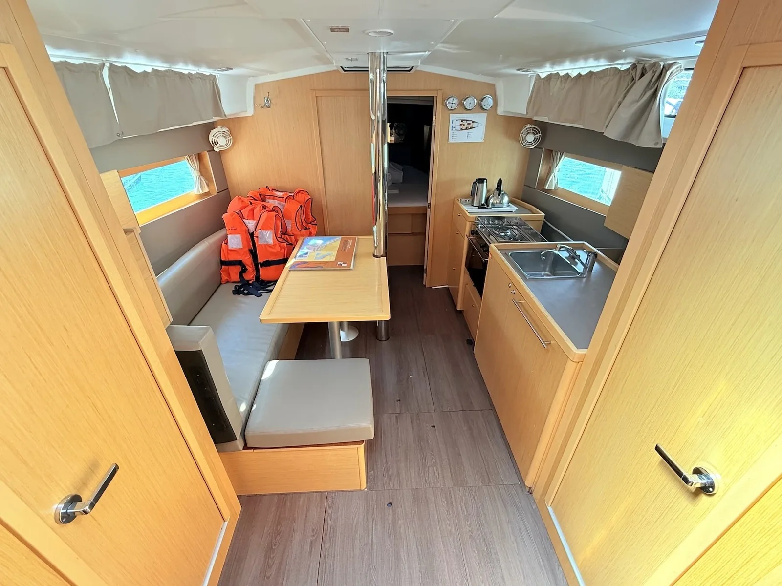 Yacht BENETEAU Oceanis 38.1 - Foxy - Foto 8