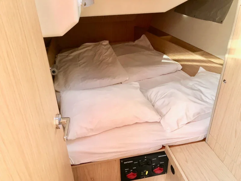 Yacht BENETEAU Oceanis 41.1 - Honey - Foto 8