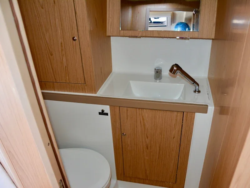 Yacht BENETEAU Oceanis 41.1 - Honey - Foto 9