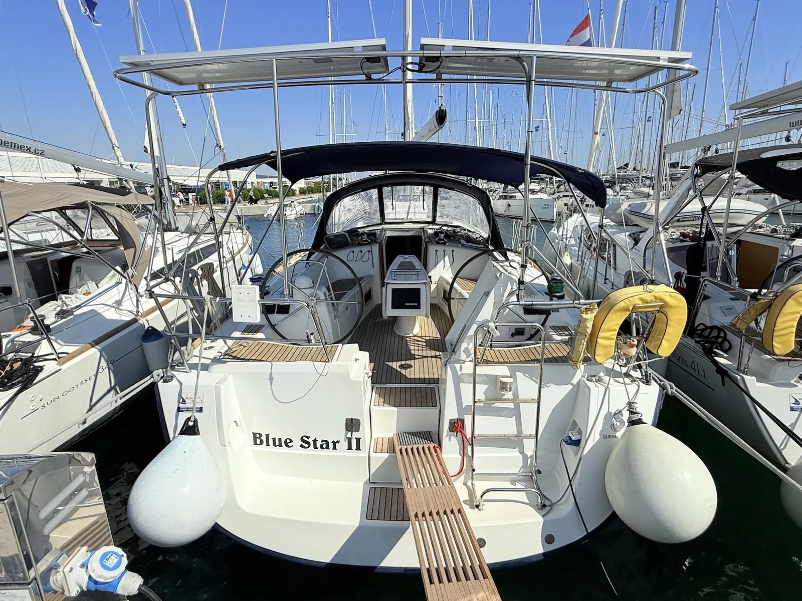 Yacht BENETEAU Oceanis 43 - Blue Star II - Foto 3