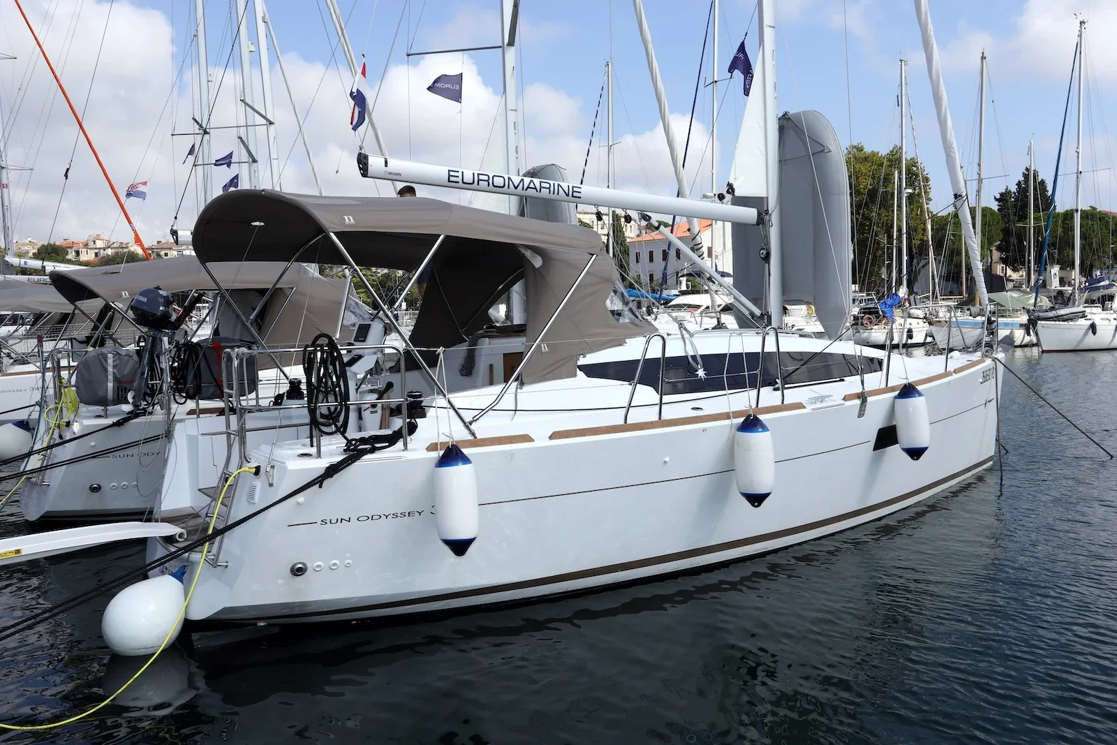 Yacht JEANNEAU Sun Odyssey 319 - Tatjana - Foto 1
