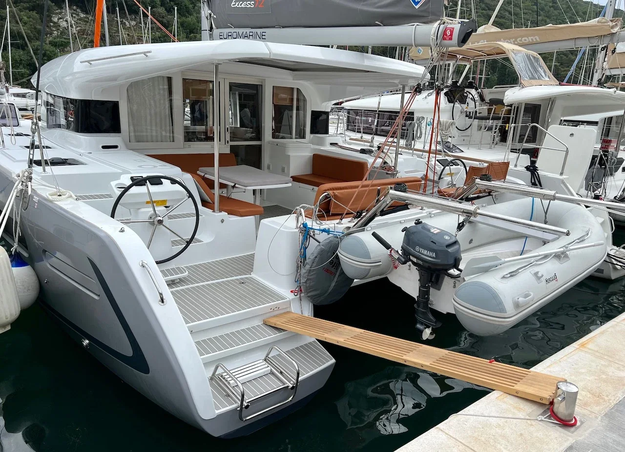 Yacht EXCESS-CATAMARANS 12 - Silver Kiss - Foto 1