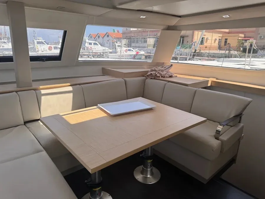 Yacht FOUNTAINE PAJOT Elba 45 - Maravigghia - Foto 1