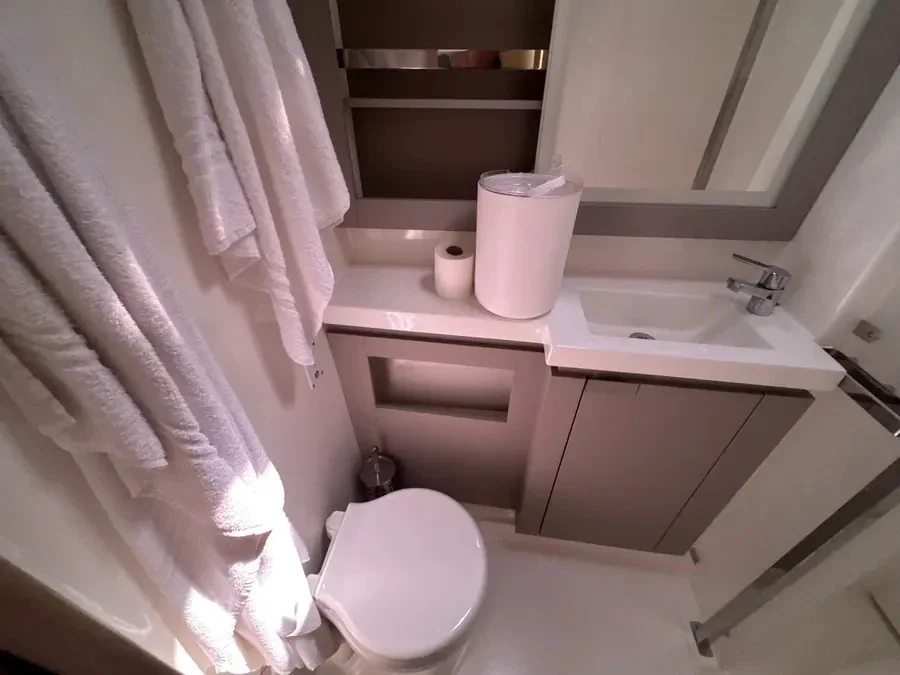 Yacht FOUNTAINE PAJOT Elba 45 - Maravigghia - Foto 1