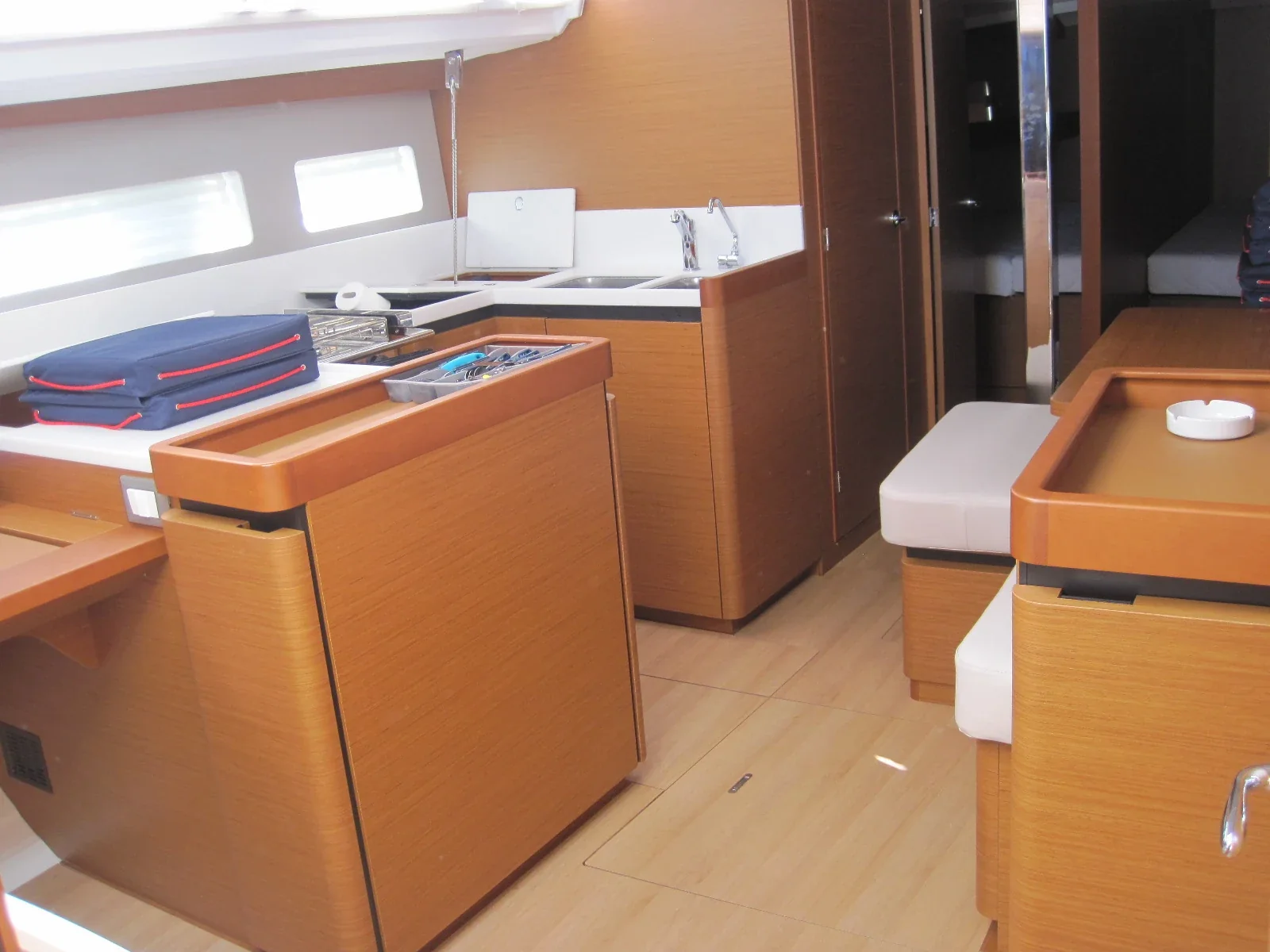 Yacht JEANNEAU Sun Odyssey 440 - Erminia - Foto 1