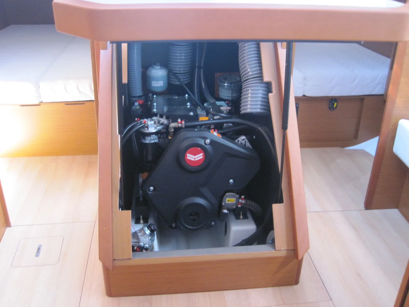 Yacht JEANNEAU Sun Odyssey 440 - Erminia - Foto 1