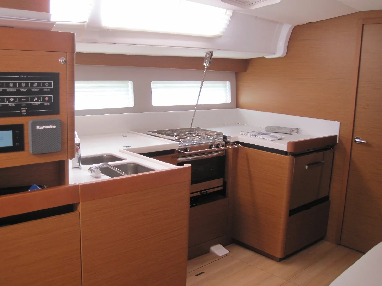 Yacht JEANNEAU Sun Odyssey 490 - Teresa - Foto 1