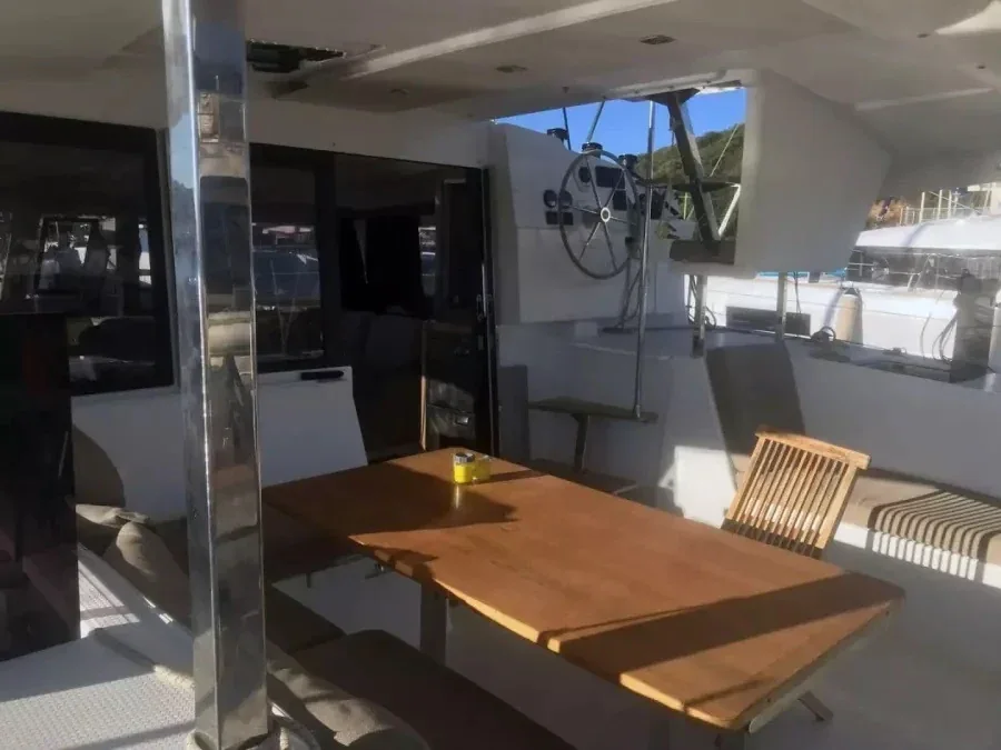 Yacht FOUNTAINE PAJOT Lucia 40 - Ines - Foto 1