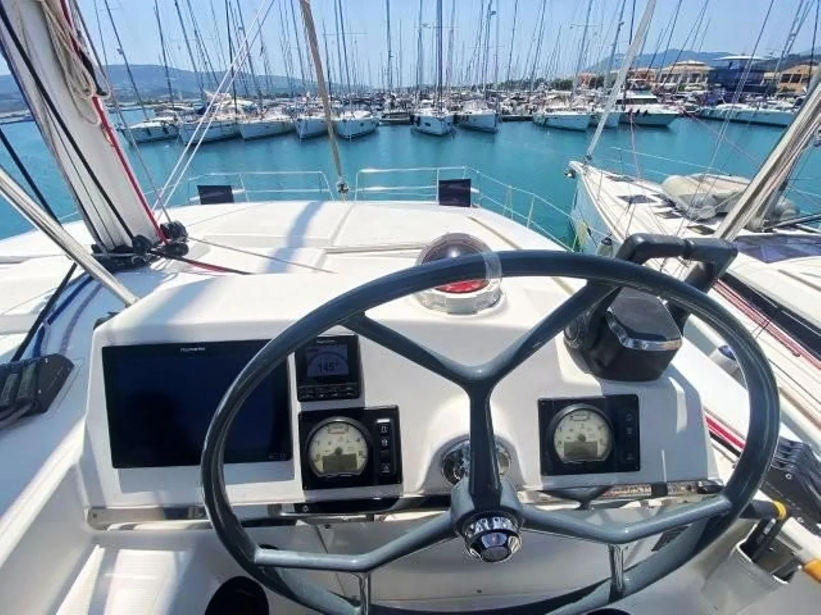 Yacht CATANA Bali 4.1 - Princess - Foto 1