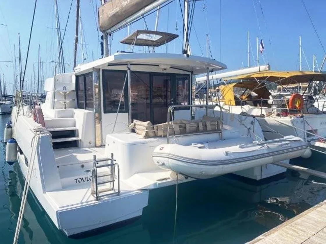 Yacht CATANA Bali 4.1 - Princess - Foto 1