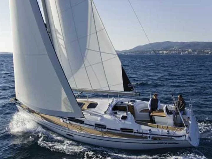 Yacht BAVARIA 34 Cruiser - Evi - Foto 1