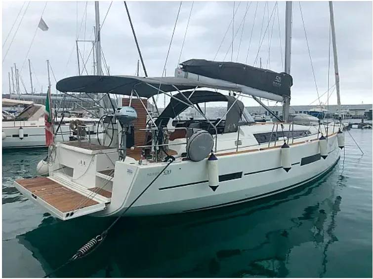 Yacht DUFOUR 520 Grand Large - Malu - Foto 1