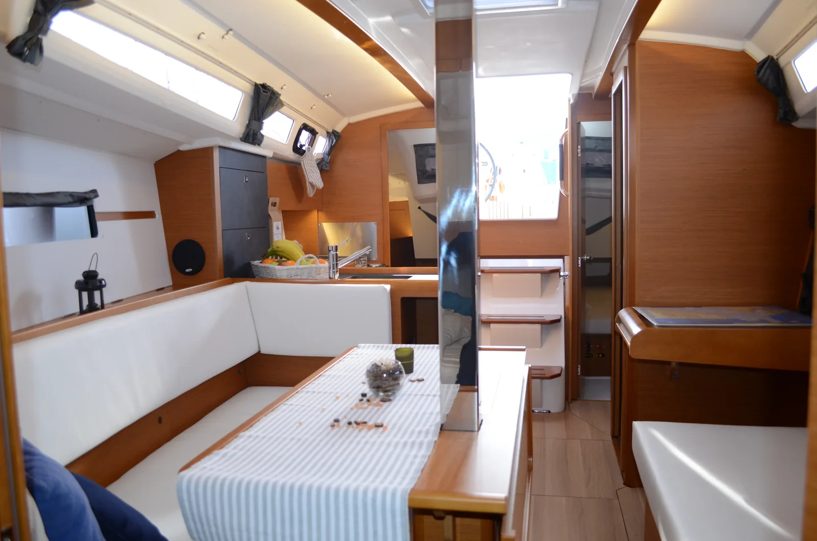 Yacht JEANNEAU Sun Odyssey 349 - Porto Tolero - Foto 4