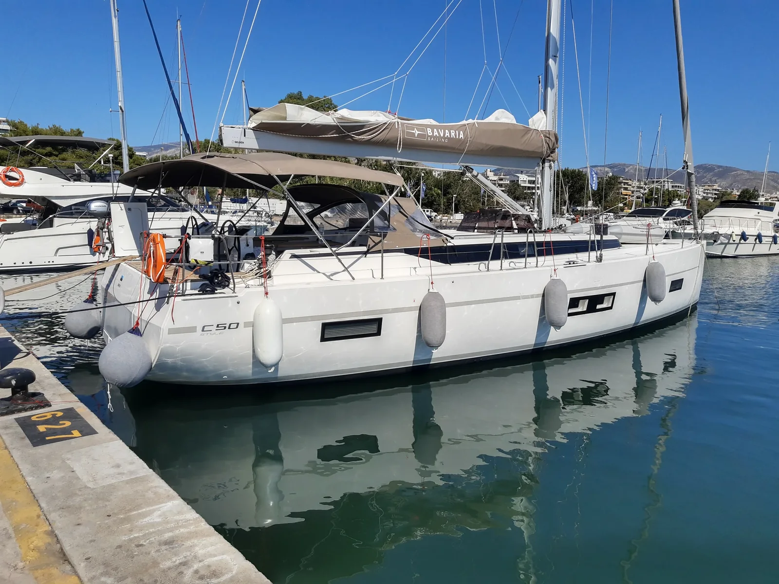 Yacht BAVARIA C50 Style - Foto 1