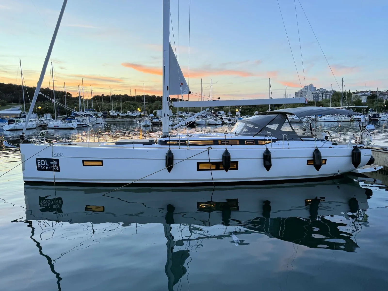 Yacht BAVARIA C57 Style - Mina - Foto 1