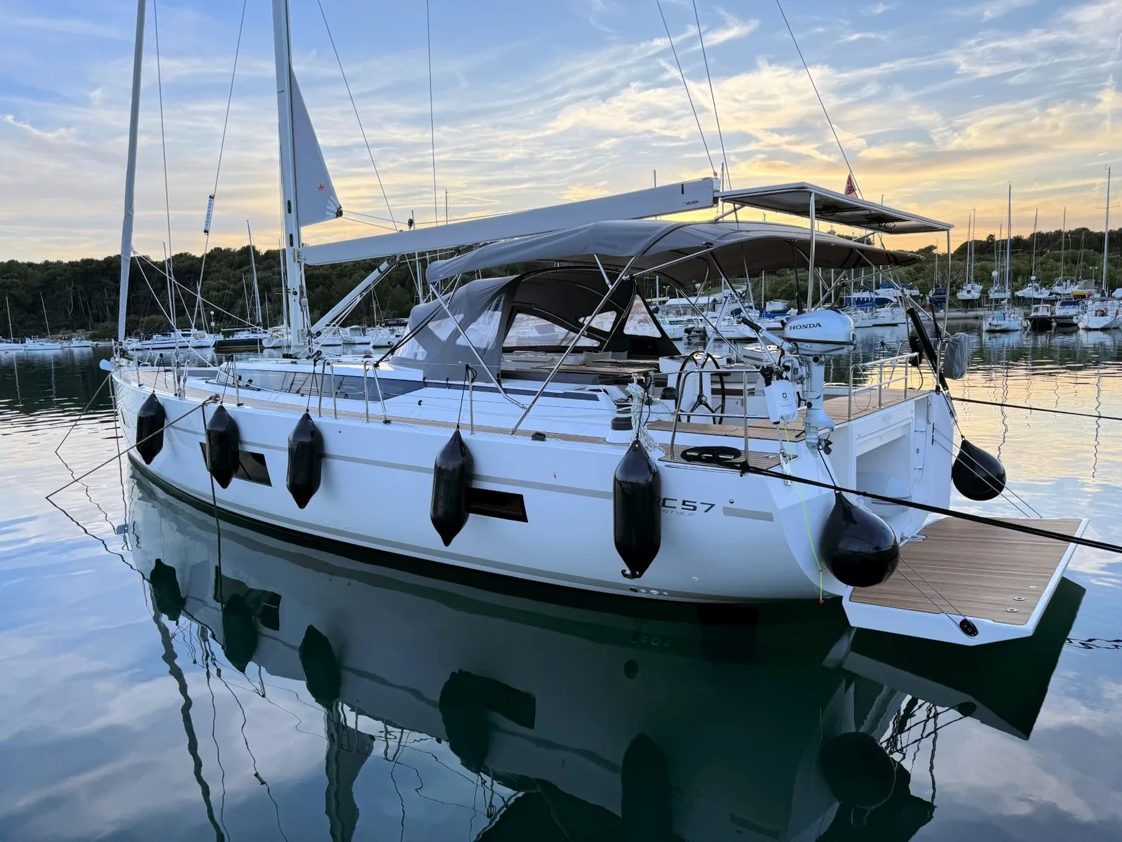 Yacht BAVARIA C57 Style - Mina - Foto 1
