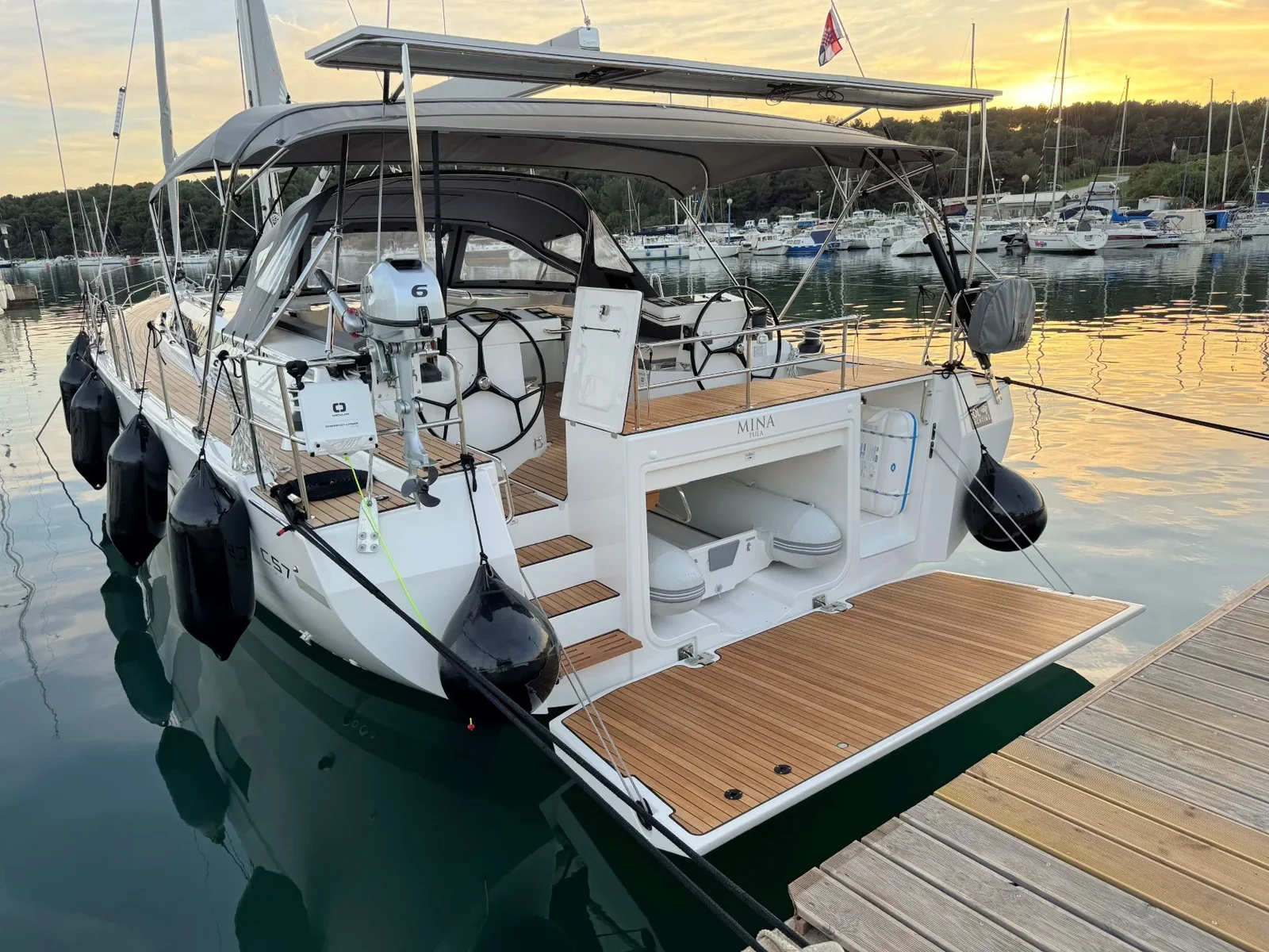 Yacht BAVARIA C57 Style - Mina - Foto 1