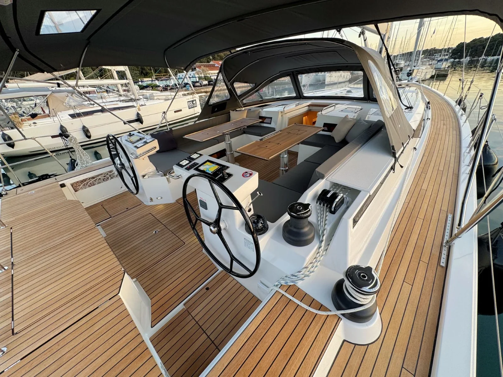 Yacht BAVARIA C57 Style - Mina - Foto 1