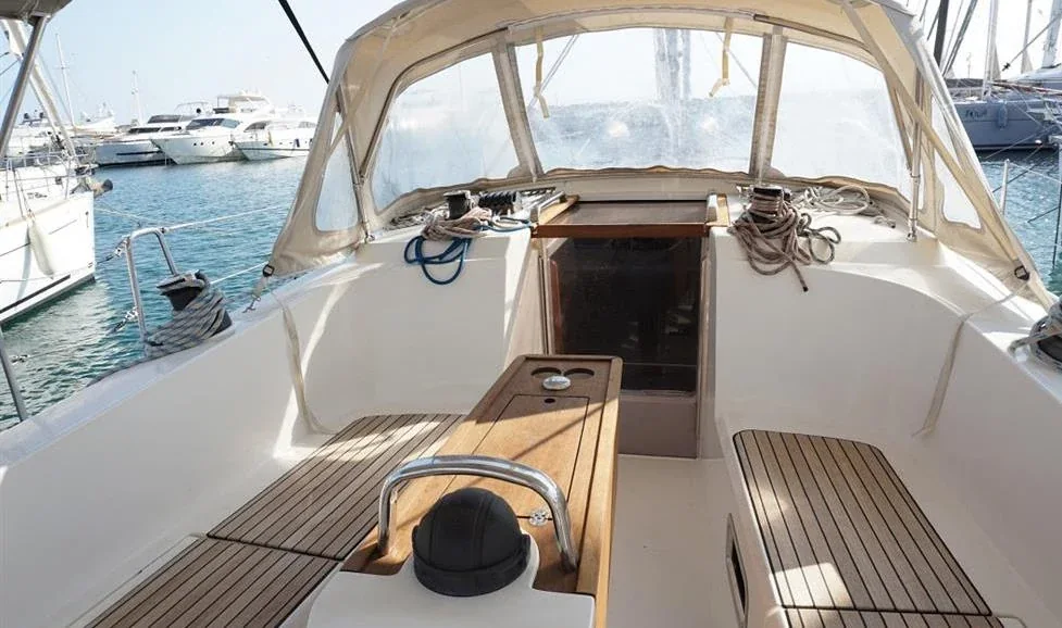 Yacht BAVARIA Cruiser 41 - Hermes - Foto 1