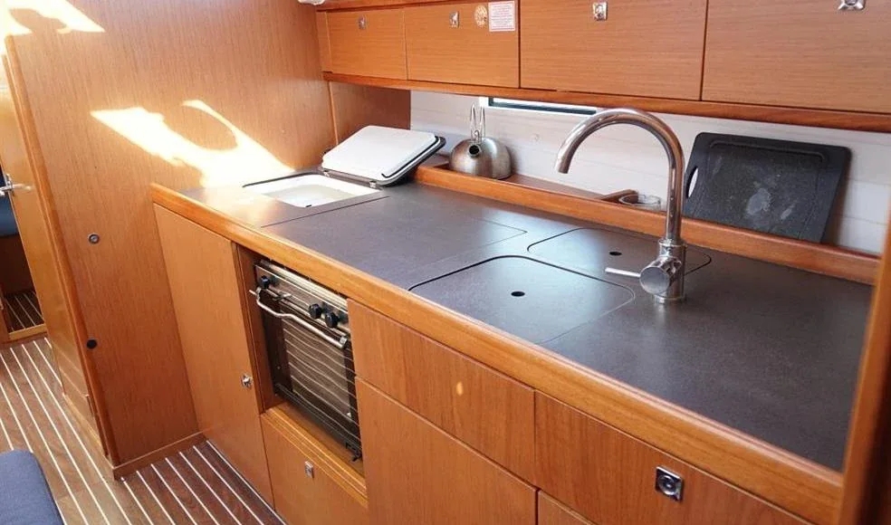 Yacht BAVARIA Cruiser 41 - Hermes - Foto 1
