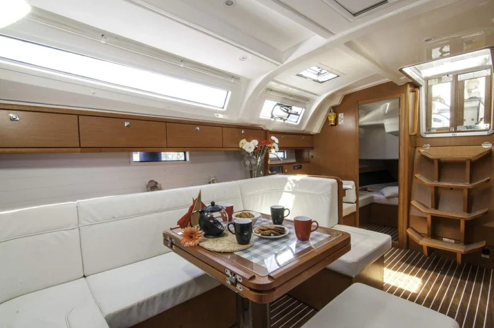Yacht BAVARIA Cruiser 41 - Hermes - Foto 1