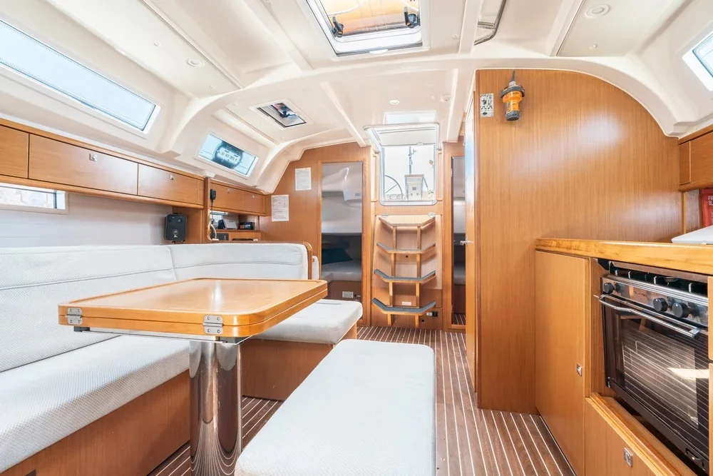 Yacht BAVARIA Cruiser 41 - Alkyoni - Foto 1