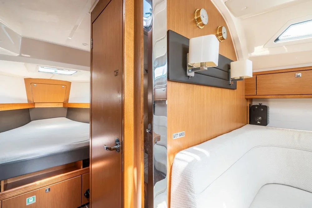 Yacht BAVARIA Cruiser 41 - Alkyoni - Foto 1