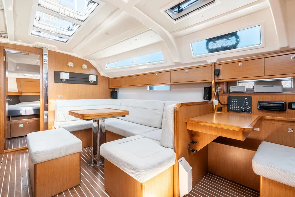 Yacht BAVARIA Cruiser 41 - Alkyoni - Foto 1