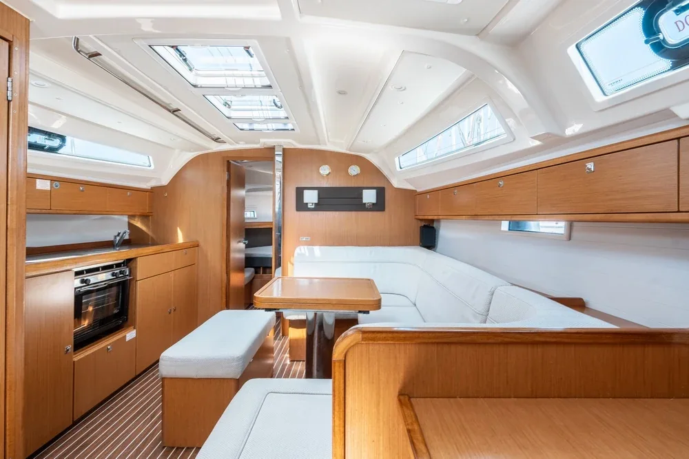 Yacht BAVARIA Cruiser 41 - Alkyoni - Foto 1