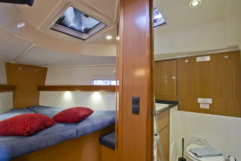 Yacht BAVARIA Cruiser 41 - Astros - Foto 1